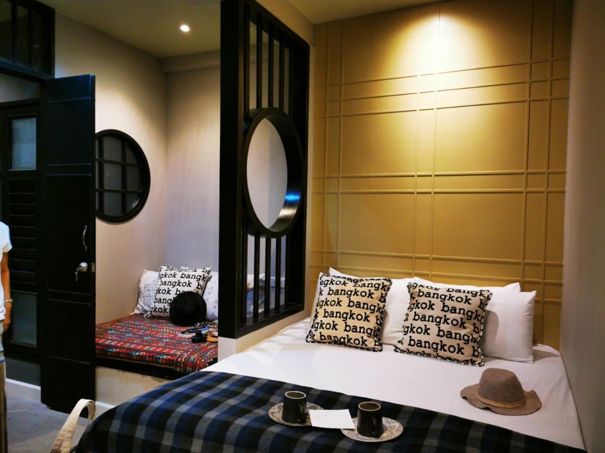 Chomm House Bed & Breakfast Bangkok Exterior photo