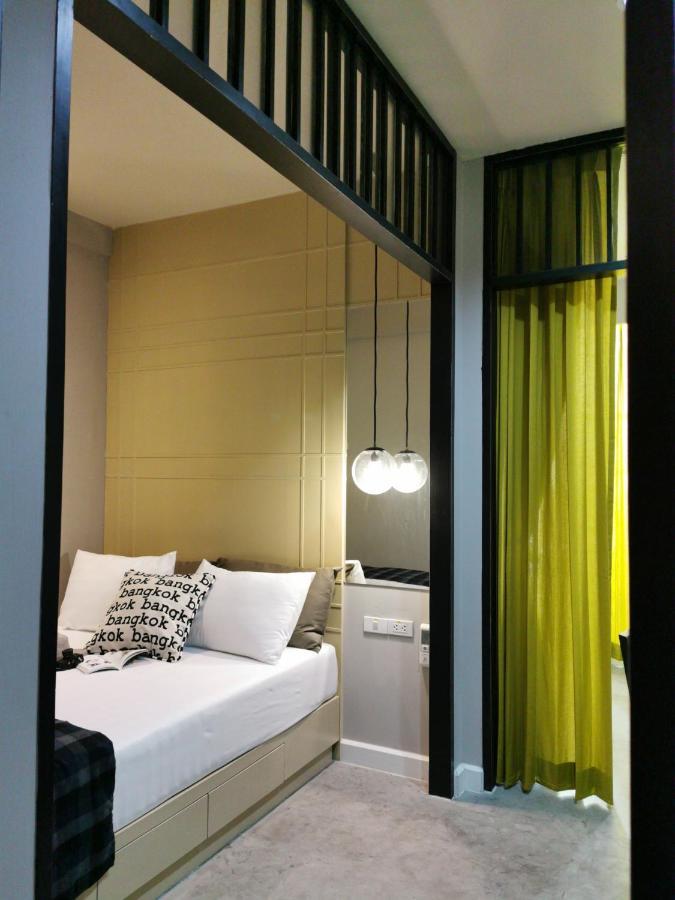 Chomm House Bed & Breakfast Bangkok Exterior photo