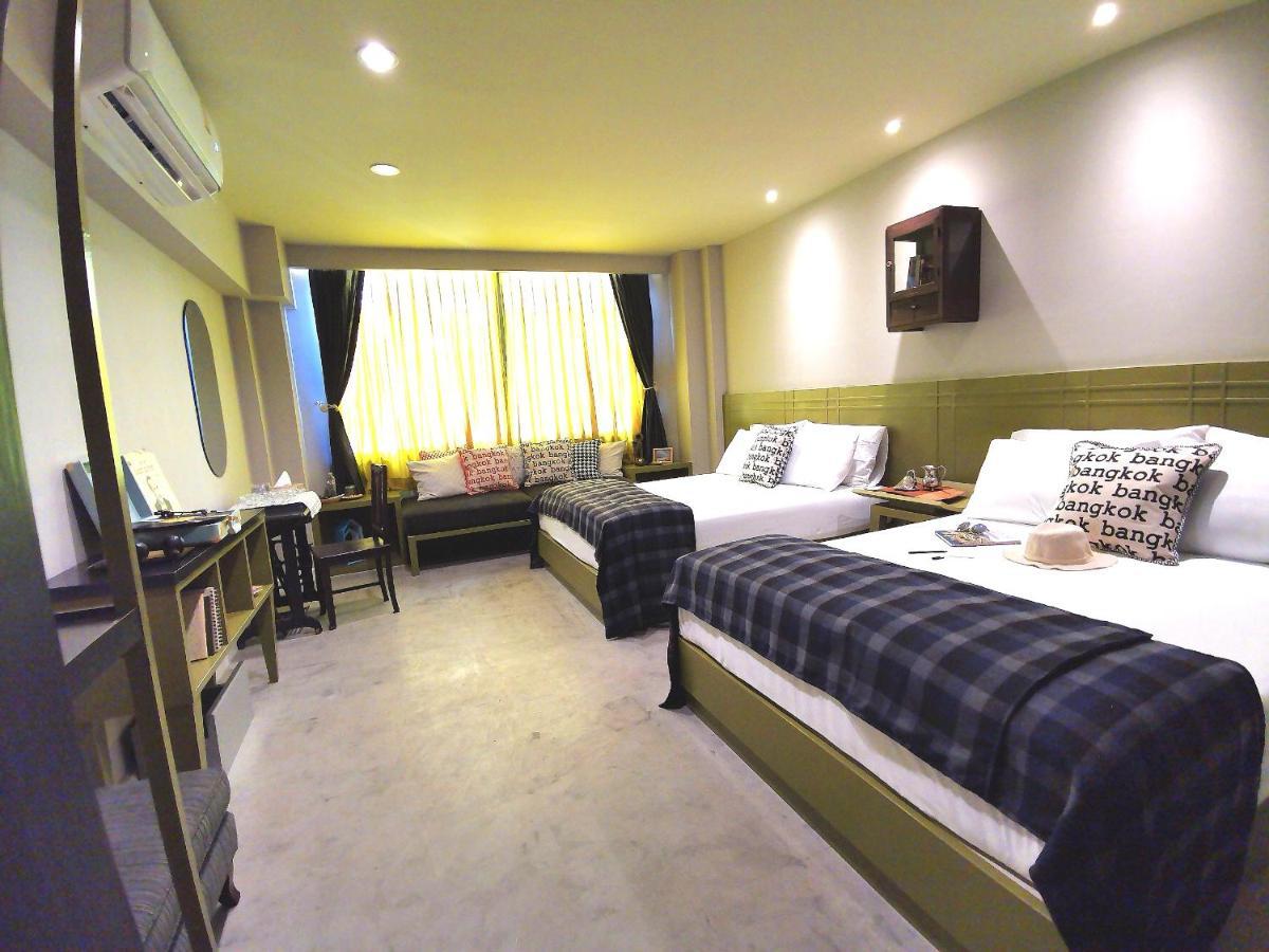 Chomm House Bed & Breakfast Bangkok Exterior photo